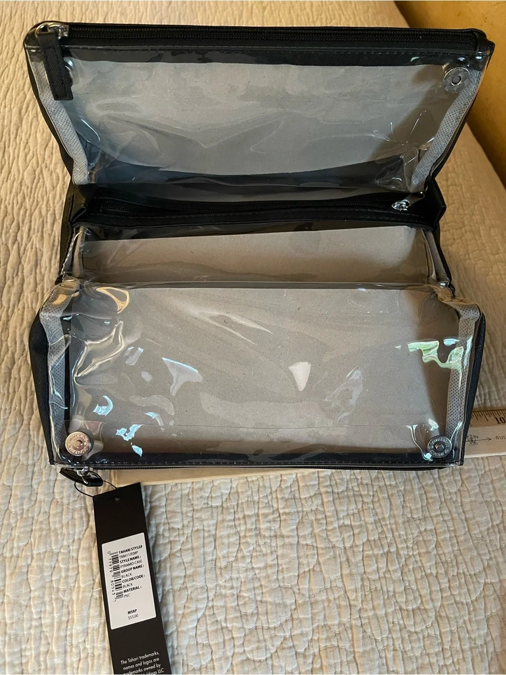 Tahari Black Toiletry Travel Kit with Logo Plate for Men/Women